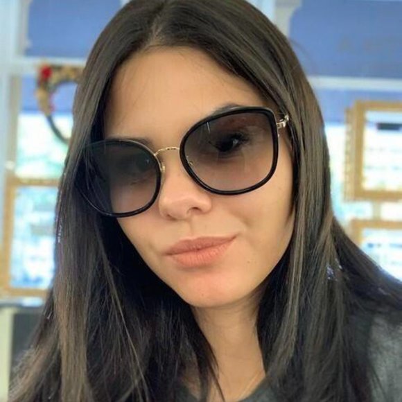 Gucci GG0606SK 001 Sunglasses Black/Gold Square Frame, Grey Lenses - Picture 10 of 12